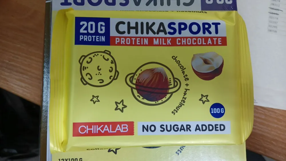Шоколад молочный с фундуком Chika Sport — фото 2